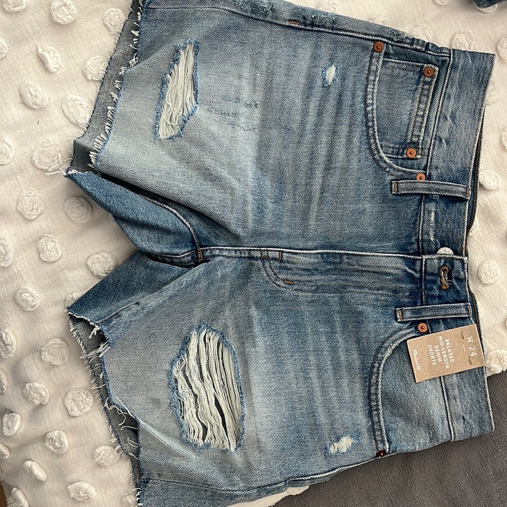 Madewell Relaxed Mid-Length Denim Shorts- Steenwick Wash, Ripped Edition